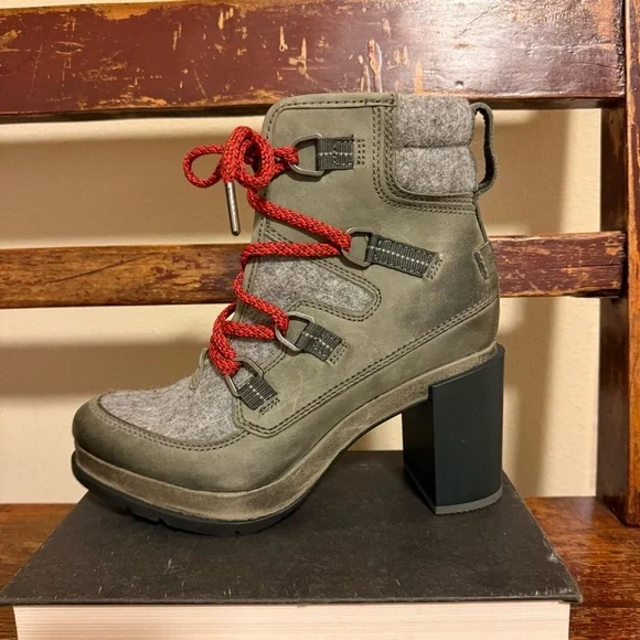 SOREL Blake Lace Quarry Waterproof Hiker Bootie Quarry Gray Red Laces - Picture 2 of 15